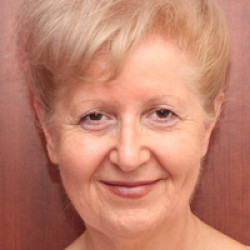 Dr. Csonka Eszter - 