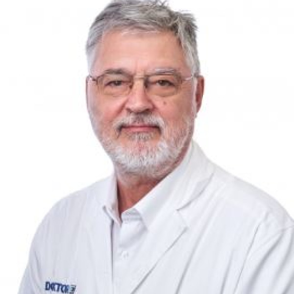 Dr. Tillmann Zsolt - Plasztikai sebész, Sebész
