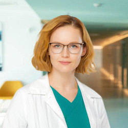 Dr. Benedek Zsófia - Plasztikai sebész, Sebész, Esztétika