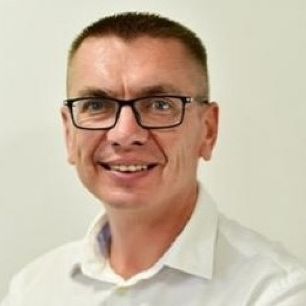 Dr. Úr László - 