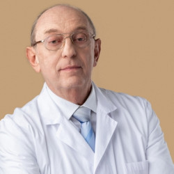 Dr. Kertész Tamás - Belgyógyász