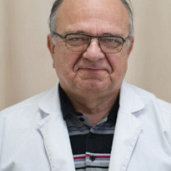 Dr. Szalkai Iván - Ayurveda orvos, Bőrgyógyász