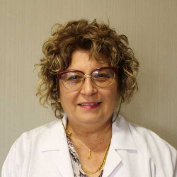 Dr. Zuhal Apaydin - Nőgyógyász