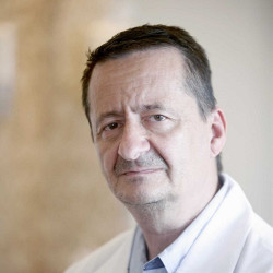 Prof. Dr. Kóbori László - Sebész