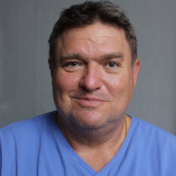 Dr. Vermes G&aacute;bor - Nőgy&oacute;gy&aacute;sz