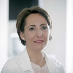 Dr. Székely Hajnal - Gasztroenterológus