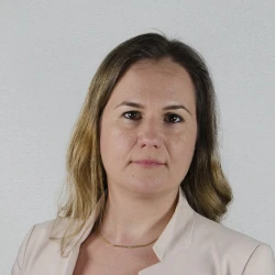 Salamon Irén - Pszichológus