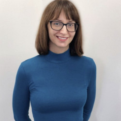 Dr. Fazekas Eszter - Fül-orr-gégész