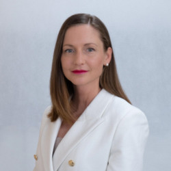 Dr. Csiszkó Adrienn - Sebész, Proktológus