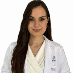 Dr. Csete Réka - Fogorvos