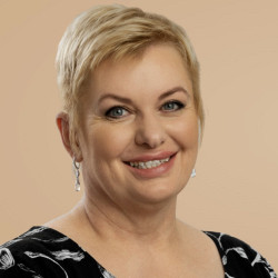 Dr. Schmidt Helga - Bőrgyógyász