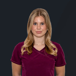 Dr. Szmodits Luca - Fogorvos