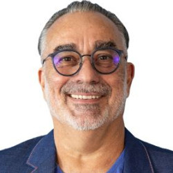 Dr. Fekete Attila - Sebész, Kézsebész , Plasztikai sebész