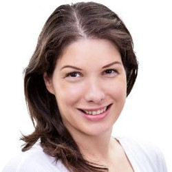 Dr. Wilde Annamária - Gyermekgyógyász, Gyermek-gasztroenterológus
