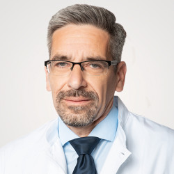 Dr. Tűű László - Belgyógyász, Endokrinológus