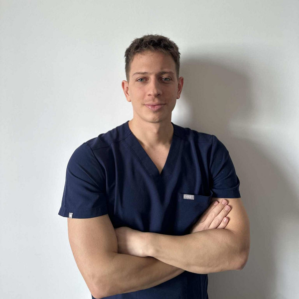 Dr. Cz&eacute;bely-L&eacute;n&aacute;rt Andr&aacute;s - Nőgy&oacute;gy&aacute;sz