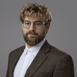 Dr. Lakner Csaba - Belgy&oacute;gy&aacute;sz