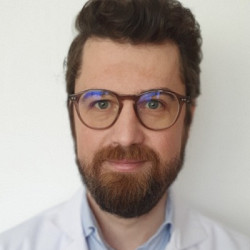 Dr. Szentkereszty M&aacute;rton, PhD - Pathol&oacute;gus