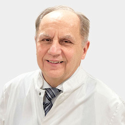 Dr. Dubecz S&aacute;ndor - Gasztroenterol&oacute;gus