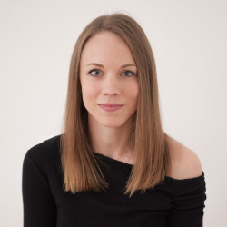 M&eacute;sz&aacute;ros R&oacute;za - Pszichol&oacute;gus