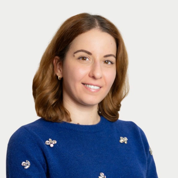 Moln&aacute;r Nikolett - Pszichol&oacute;gus