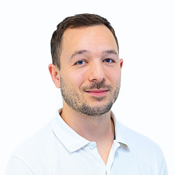 Dr. Farkas &Aacute;kos - Urol&oacute;gus