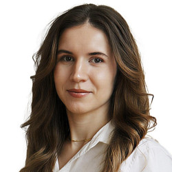 Alm&aacute;si Csenge - Dietetikus