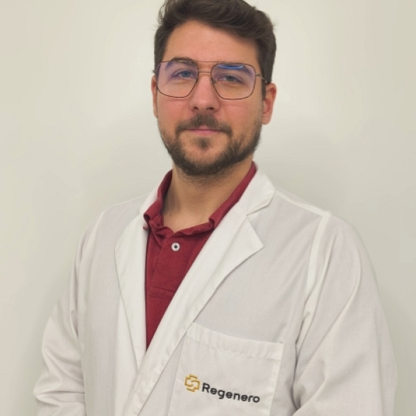 Dr. Erd&eacute;lyi Tam&aacute;s - T&uuml;dőgy&oacute;gy&aacute;sz