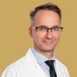 Dr. Deres P&eacute;ter - 