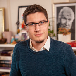 B&aacute;lint M&aacute;rton - Pszichol&oacute;gus