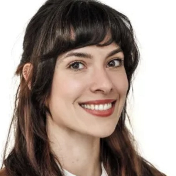 Dr. Kőr&ouml;si Afrodit&eacute; - Parodontol&oacute;gus