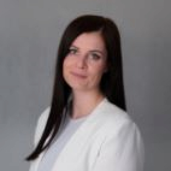 Dr. Hartmann Edina - Seb&eacute;sz, Proktol&oacute;gus