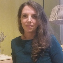 S. Halmen &Aacute;gota - Pszichol&oacute;gus