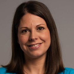 P&aacute;kozdi Adrienn - Pszichol&oacute;gus