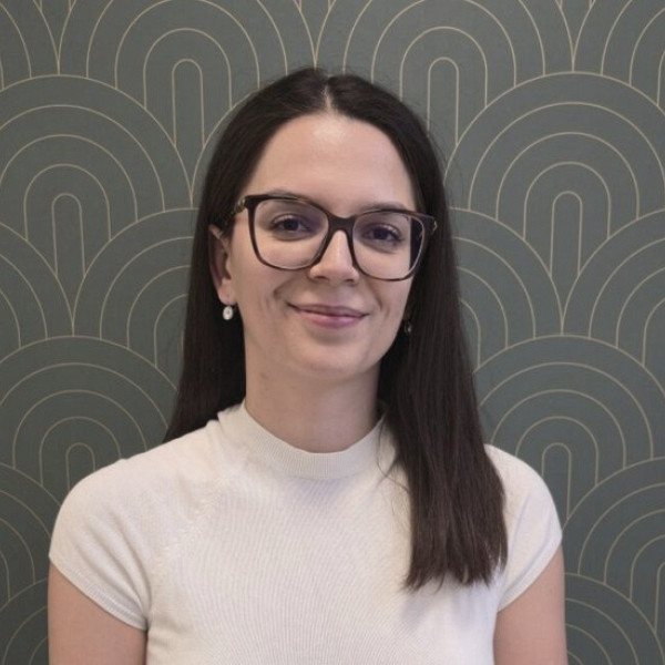 Dr. Schnabel Karolina Korn&eacute;lia - Belgy&oacute;gy&aacute;sz