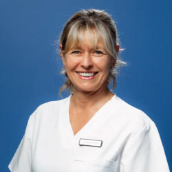 Dr. Adame M&aacute;ria - Radiol&oacute;gus