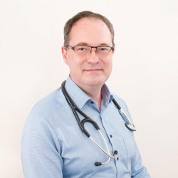 Dr. &Ouml;lvedy Csaba - Kardiol&oacute;gus