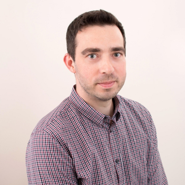 Dr. Pazdernyik Szil&aacute;rd - Idegseb&eacute;sz