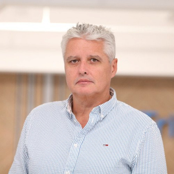 Dr. Gallovics Tam&aacute;s - Gyermek ortop&eacute;dus, Ortop&eacute;dus