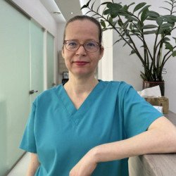 Szente-Szab&oacute; Hanga - Dent&aacute;lhigi&eacute;nikus