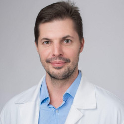 Dr. Kap&aacute;s Istv&aacute;n - Nőgy&oacute;gy&aacute;sz