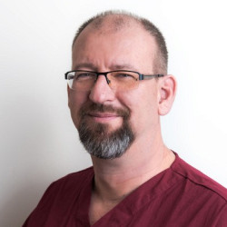Dr. Vass Zolt&aacute;n - Nőgy&oacute;gy&aacute;sz