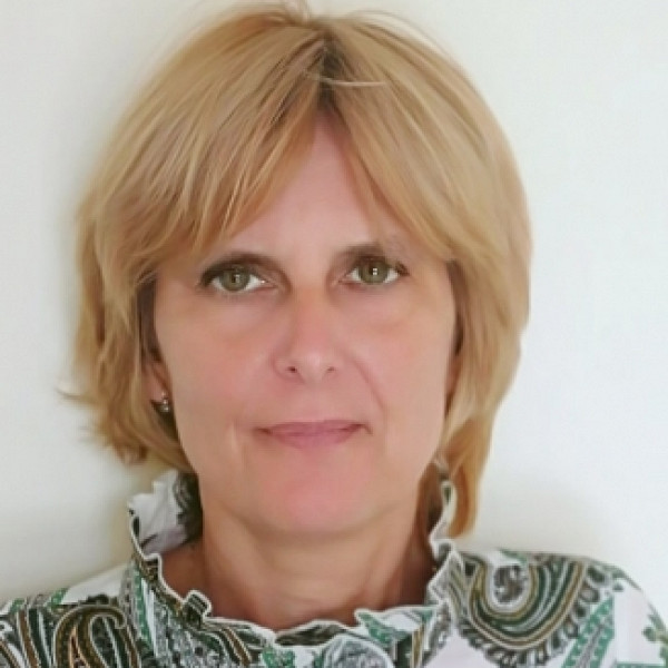 Dr. Rig&oacute; Erzs&eacute;bet - Diabetol&oacute;gus, Endokrinol&oacute;gus