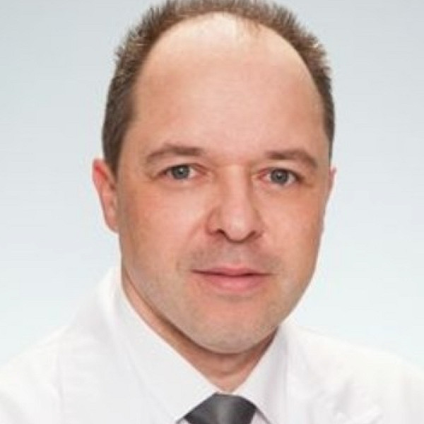 Dr. Ken&eacute;z Andr&aacute;s - Kardiol&oacute;gus