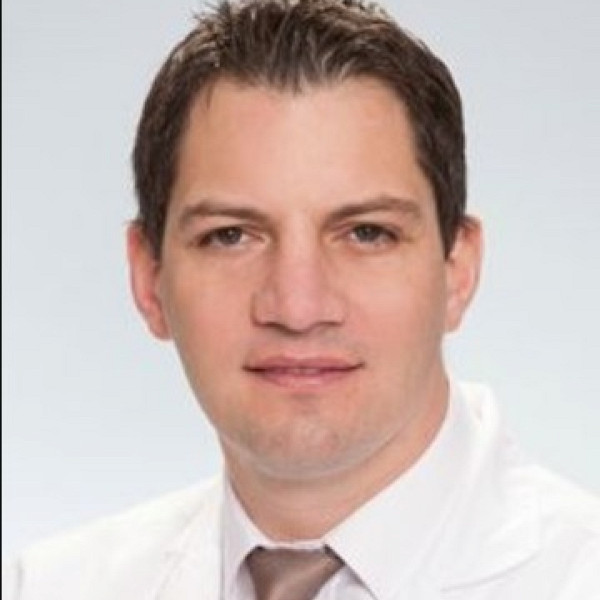 Dr. N&eacute;meth Barnab&aacute;s - Kardiol&oacute;gus