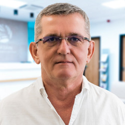 Dr. N&eacute;meth G&aacute;bor - 