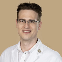 Dr. M&aacute;ty&aacute;s Viktor - Ortop&eacute;dus
