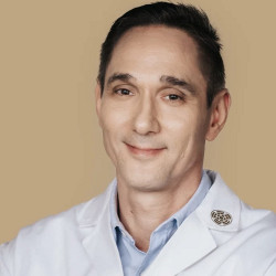 Dr. Domaraczki Oliv&eacute;r - 