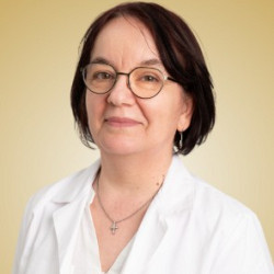 Dr. Szab&oacute; Andrea - Gyermekkardiol&oacute;gus