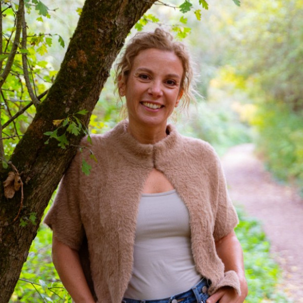 Zsed&eacute;nyi Katalin - Pszichol&oacute;gus